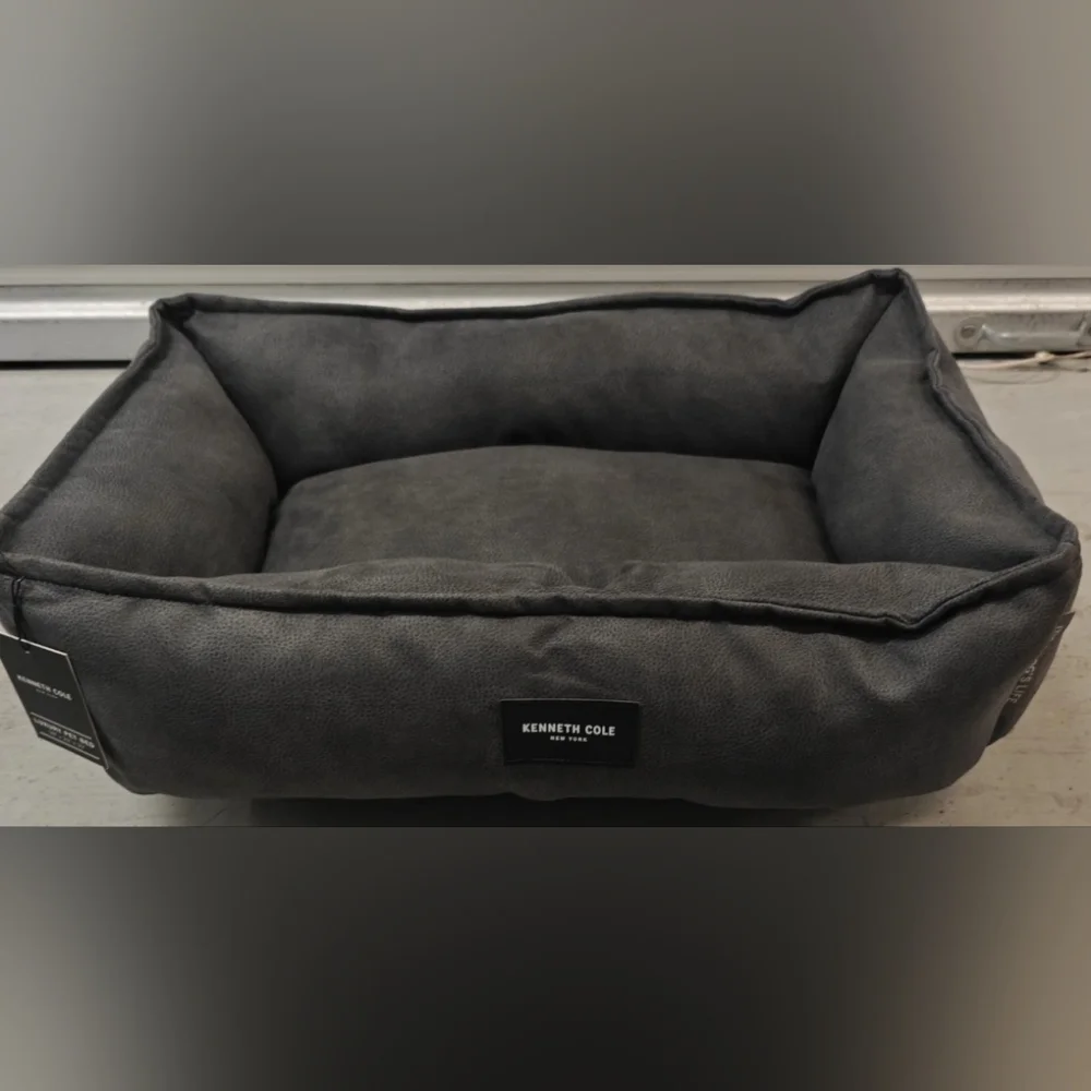 Kenneth Cole Gray Pet Bed Kenneth Cole Luxury Pet Bed 28*20*10